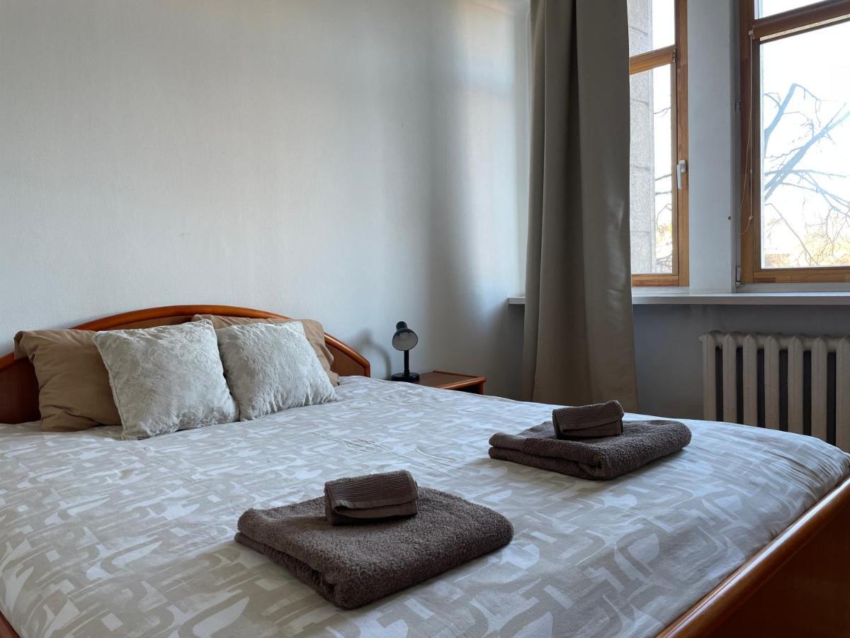 A Cozy Apartment With A Wonderful View Of The River In The Old Town Of Vilnius Luaran gambar